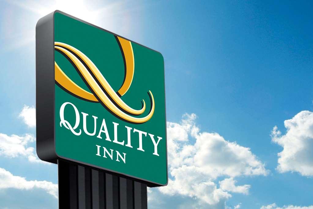 Quality Inn Гемптон Екстер'єр фото
